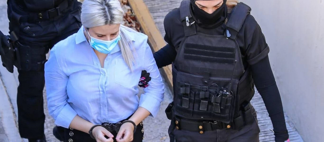 Δίκη για βιτριόλι: Η κατηγορούμενη ετοιμάζει την απολογία της - Όλα όσα θα ισχυριστεί